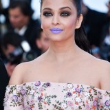 Aishwarya-Rai---Cannes-2016---From-The-Land-And-The-Moon-Premiere---14