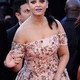 Aishwarya-Rai---Cannes-2016---From-The-Land-And-The-Moon-Premiere---28