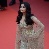 Aishwarya-Rai---Cannes-2016---Slack-Bay-Premiere-03