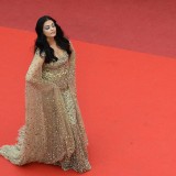 Aishwarya-Rai---Cannes-2016---Slack-Bay-Premiere-04