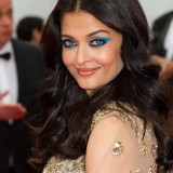 Aishwarya-Rai---Cannes-2016---Slack-Bay-Premiere-08