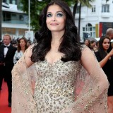 Aishwarya-Rai---Cannes-2016---Slack-Bay-Premiere-17