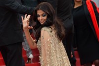 Aishwarya-Rai---Cannes-2016---Slack-Bay-Premiere-38.md.jpg