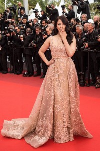 Aishwarya Rai Cannes 2016 The BFG Premiere 19