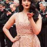 Aishwarya-Rai---Cannes-2016---The-BFG-Premiere---24