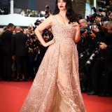Aishwarya-Rai---Cannes-2016---The-BFG-Premiere---49