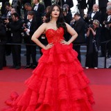 Aishwarya-Rai---Cannes-2017---120-Beats-Per-Minute-Premiere---06