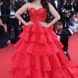 Aishwarya-Rai---Cannes-2017---120-Beats-Per-Minute-Premiere---14