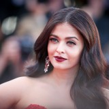 Aishwarya-Rai---Cannes-2017---120-Beats-Per-Minute-Premiere---23