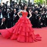 Aishwarya-Rai---Cannes-2017---120-Beats-Per-Minute-Premiere---31