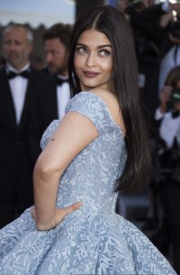 Aishwarya-Rai---Cannes-2017---Okja-Premiere---021.md.jpg