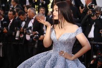 Aishwarya-Rai---Cannes-2017---Okja-Premiere---039.md.jpg