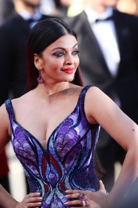 Aishwarya-Rai---Cannes-2018---Girls-Of-The-Sun-Premiere---37.md.jpg