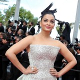 Aishwarya-Rai---Cannes-2018---Sink-Or-Swim-Premiere-14