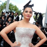 Aishwarya-Rai---Cannes-2018---Sink-Or-Swim-Premiere-15