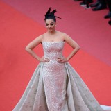 Aishwarya-Rai---Cannes-2018---Sink-Or-Swim-Premiere-18