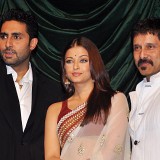 Aishwarya-Rai---Raavan-Film-Music-Launch-03