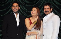 Aishwarya-Rai---Raavan-Film-Music-Launch-04.md.jpg