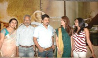 Aishwarya-Rai---Raavan-Movie-Promotional-Campaign-HYD---01.md.jpg