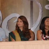 Aishwarya-Rai---Raavan-Movie-Promotional-Campaign-HYD---04