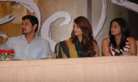 Aishwarya-Rai---Raavan-Movie-Promotional-Campaign-HYD---05.md.jpg