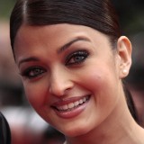 Aishwarya-Rai---Spring-Fever-Premiere-2009-Cannes---17