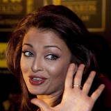 Aishwarya-Rai---The-2009-International-IFAA---17