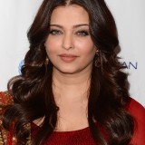 Aishwarya-Rai---UN-Every-Woman-Every-Child-Dinner-2012---02