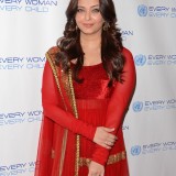 Aishwarya-Rai---UN-Every-Woman-Every-Child-Dinner-2012---03