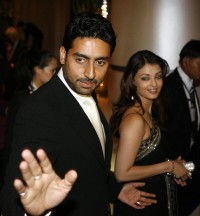 Aishwarya-Rai-at-International-Indian-Film-Academy-Awards-In-Bangkok-14.md.jpg