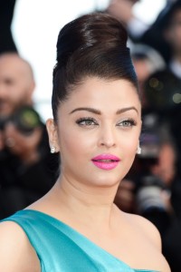 AishwaryaRai_66thCFF-Cleopatra_VettriNet-01.md.jpg