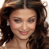 Aishwarya_Rai_2010-CFF-Raavan-Photo-Call_Vettri.Net-25