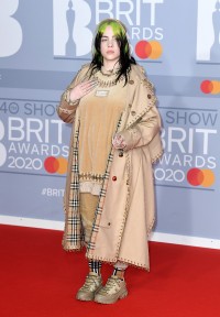Billie-Eilish---BRIT-Awards-2020-18.md.jpg