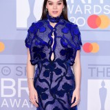 Hailee-Steinfeld---BRIT-Awards-2020-03