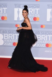 Vick-Hope---BRIT-Awards-2020-02.md.jpg