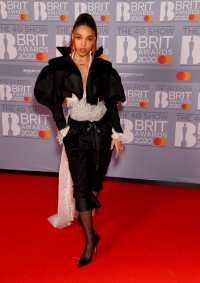 FKA-Twigs---BRIT-Awards-2020-15.md.jpg