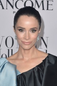 Abigail-Spencer---Vanity-Fair-and-Lancome-Women-In-Hollywood-05.jpg
