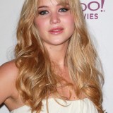 Jennifer-Lawrence---14th-Hollywood-Awards-Gala-09