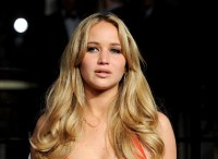 Jennifer-Lawrence---2011-Vanity-Fair-Oscar-Party-12.md.jpg