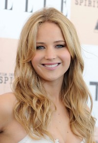 Jennifer-Lawrence---26th-Film-Independent-Spirit-Awards-06.md.jpg