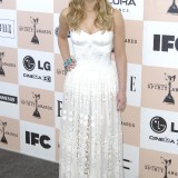 Jennifer-Lawrence---26th-Film-Independent-Spirit-Awards-24