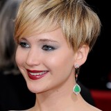 Jennifer-Lawrence---71st-Golden-Globe-Arrivals-17