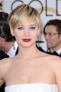 Jennifer-Lawrence---71st-Golden-Globe-Arrivals-20.md.jpg