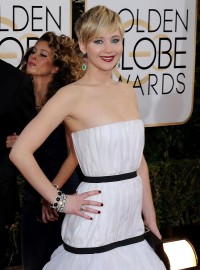 Jennifer-Lawrence---71st-Golden-Globe-Arrivals-24.md.jpg