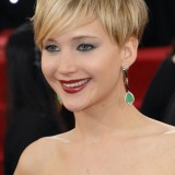 Jennifer-Lawrence---71st-Golden-Globe-Arrivals-26