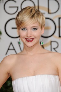 Jennifer-Lawrence---71st-Golden-Globe-Arrivals-31.md.jpg