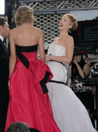 Jennifer-Lawrence---71st-Golden-Globe-Arrivals-69.md.jpg
