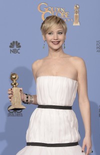 Jennifer-Lawrence---71st-Golden-Globe-Press-Room-17.md.jpg