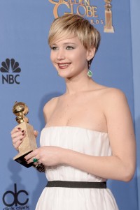 Jennifer-Lawrence---71st-Golden-Globe-Press-Room-22.md.jpg