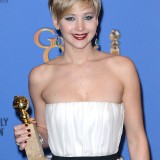 Jennifer-Lawrence---71st-Golden-Globe-Press-Room-28